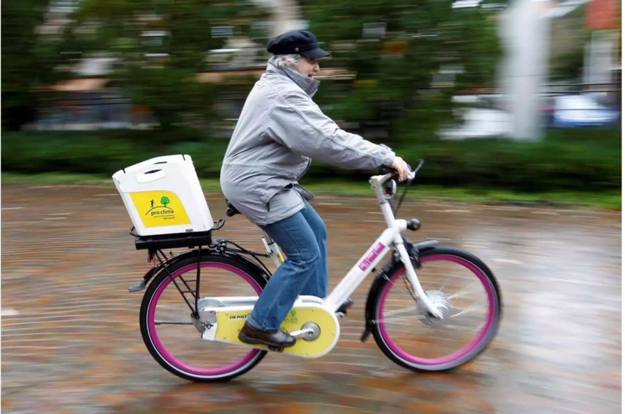 Mit der Kundenkarte können die Bikes jederzeit und an allen Stationen ausgeliehen werden.