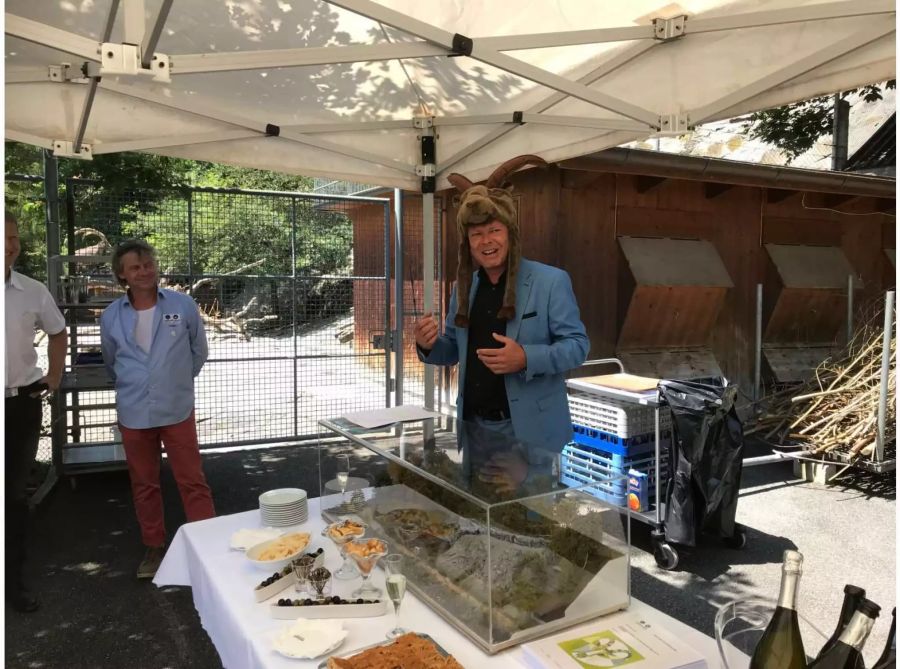 Berns Gemeinderat Reto Nause macht sich zum Steinbock.