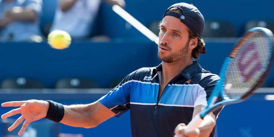 Feliciano Lopez kriegt die Kurve im letzten Moment.