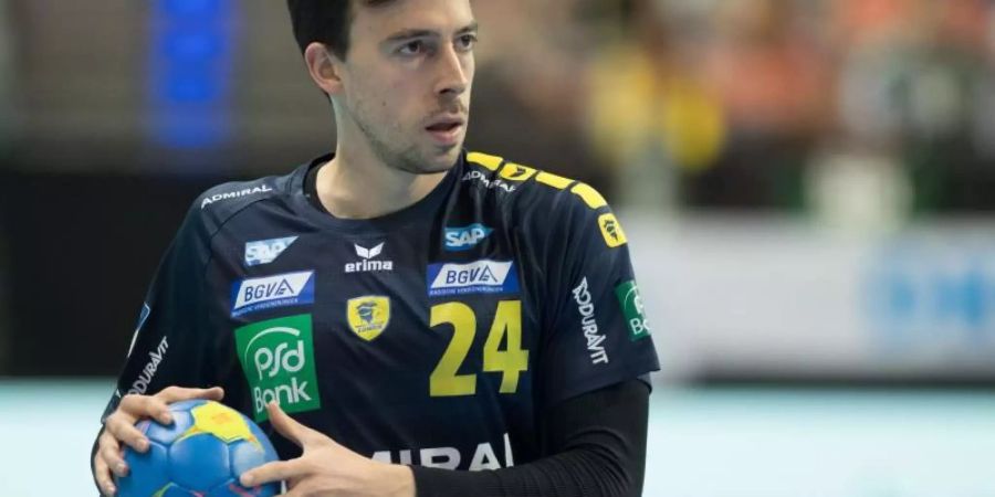 Wie die anderen Natinalspieler auch steht Löwen-Spieler Patrick Groetzki nach nur wenigen Tagen Erholung von der WM wieder auf dem Parkett. Foto: Soeren Stache