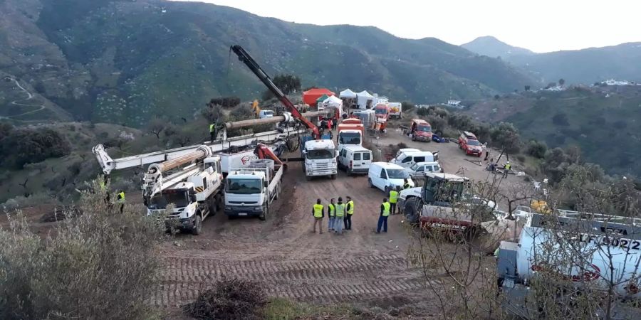 Die schwierigen Umstände in der Region behindern die Rettungsarbeiten.