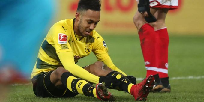 «Affenzirkus» - Rassismus-Debatte um Aubameyang