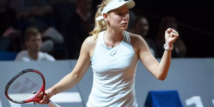 Donna Vekic bejubelt einen Punkt gegen Naomi Osaka. Donna Vekic Stan Wawrinka