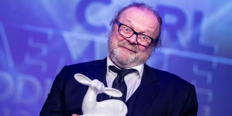 Filmproduzent Stefan Arndt freut sich über den Carl-Laemmle-Produzentenpreis. Foto: Fabian Sommer