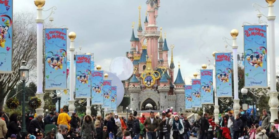 Das Disneyland Paris war Austragungsort des MDL Dota Majors. (Archivbild) Foto: Jens Kalaene/dpa