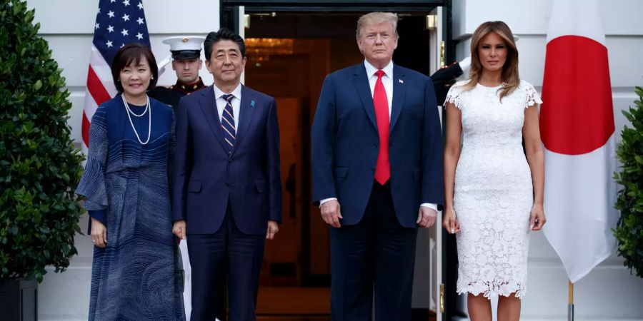 Shinzo Abe Donald Trump