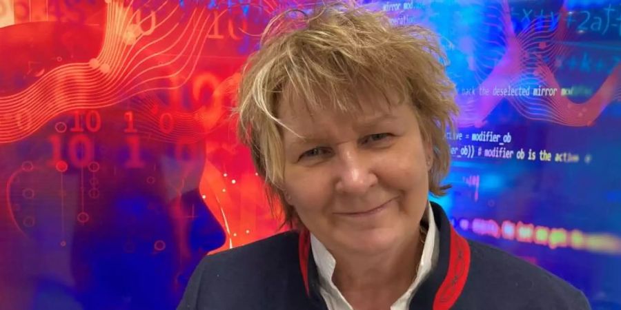 Laut der Trierer Glücksforscherin Michaela Brohm-Badry muss man zurzeit nicht gut drauf sein. In der Corona-Pandemie komme es eher auf das «Irgendwie-Durchkommen» an. Foto: Birgit Reichert/dpa