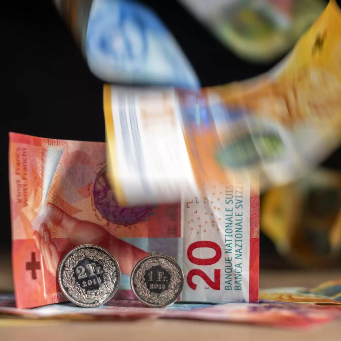 Die Kosten für ein Eigenheim werden immer höher. Schweizer Franken