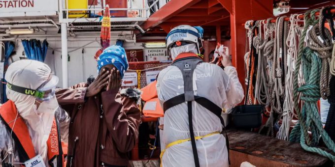 Im Mittelmeer - SOS Méditerranée rettet weitere Migranten