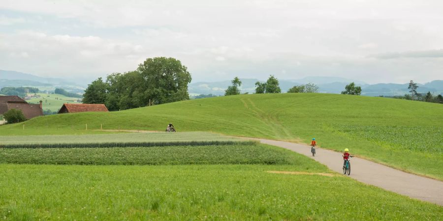 Velotour bei Niederhelfenschwil.