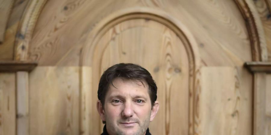 Der am Prozess anwesende Whistleblower Adam Quadroni warf nach der Urteilsverkündung die Frage auf, ob denn Unwissen vor Verantwortung schütze. (Archivbild)