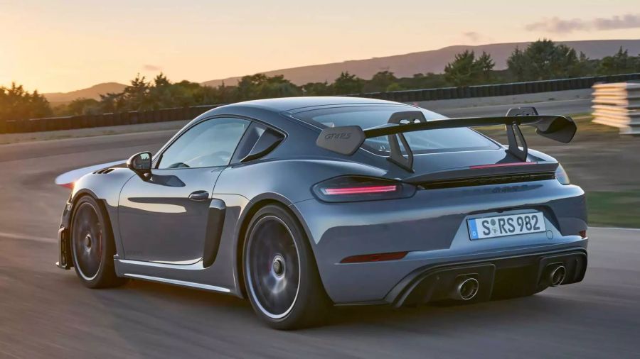 718 Cayman GT4 RS