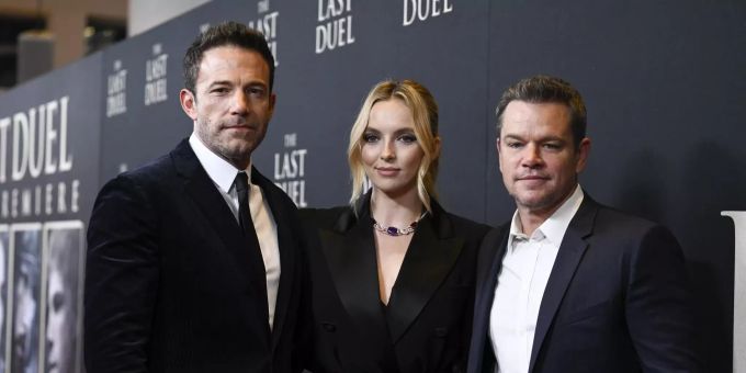Ben Affleck (l.), Jodie Comer and Matt Damon zusammen bei der Premiere von «The Last Duel». Foto: Evan Agostini/Invision/AP ridley scott