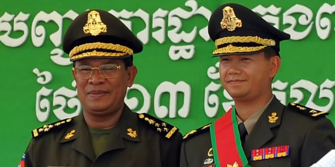 Hun Sen (l.) und sein Sohn Hun Manet Hun Sen (l.) und sein Sohn Hun Manet