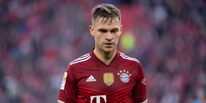 Chaos bei den Bayern - Jetzt hat Impf-Trödler Joshua Kimmich Corona