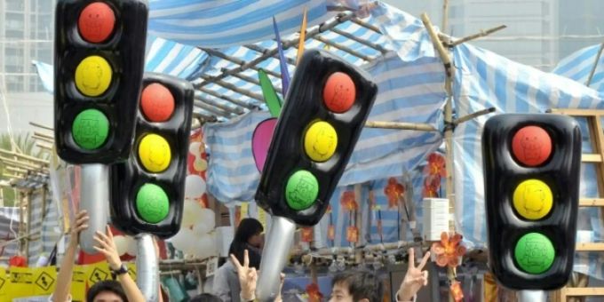 Rot-gelb-grün: Die Farben der Ampel. Ampel