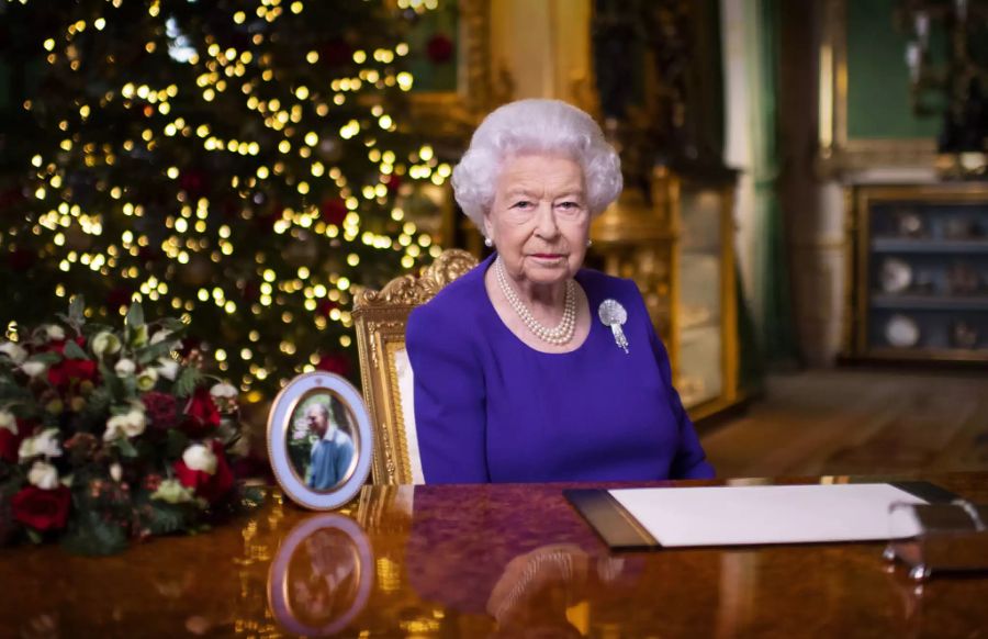 Queen Elizabeth II. bei ihrer Weihnachtsansprache 2020.