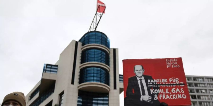 Protest vor SPD-Parteizentrale