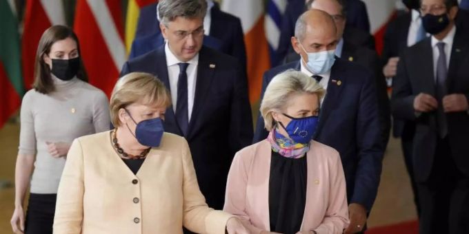 Auf der Tagesordnung für den Gipfel der EU-Staats- und Regierungschefs standen Diskussionen über die zuletzt stark gestiegenen Energiepreise in der EU, den digitalen Wandel und die Entwicklung der Corona-Pandemie. Foto: Olivier Matthys/AP/dpa Auf der Tagesordnung für den Gipfel der EU-Staats- und Regierungschefs standen Diskussionen über die zuletzt stark gestiegenen Energiepreise in der EU, den digitalen Wandel und die Entwicklung der Corona-Pandemie. Foto: Olivier Matthys/AP/dpa