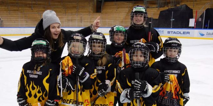 Sieger der Kategorie Hockeyschule, die EHCKK Hockeyschule Girls