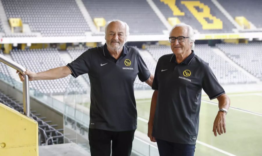 Andy (l. †75) und Jöggi Rihs 2016 im Stadion Wankdorf.