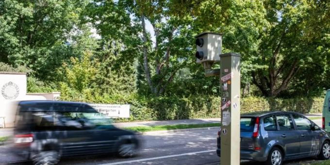 Weisen nur die jüngsten Änderungen der Strassenverkehrsordnung Formfehler auf? Das baden-württembergischen Justizministerium hat Zweifel. Foto: Philipp von Ditfurth/dpa Weisen nur die jüngsten Änderungen der Strassenverkehrsordnung Formfehler auf? Das baden-württembergischen Justizministerium hat Zweifel. Foto: Philipp von Ditfurth/dpa