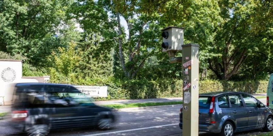 Weisen nur die jüngsten Änderungen der Strassenverkehrsordnung Formfehler auf? Das baden-württembergischen Justizministerium hat Zweifel. Foto: Philipp von Ditfurth/dpa