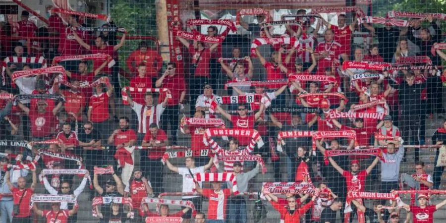 Der 1. FC Union Berlin plant ein Testspiel mit Fans ohne Abstandsregeln. Foto: Andreas Gora/dpa