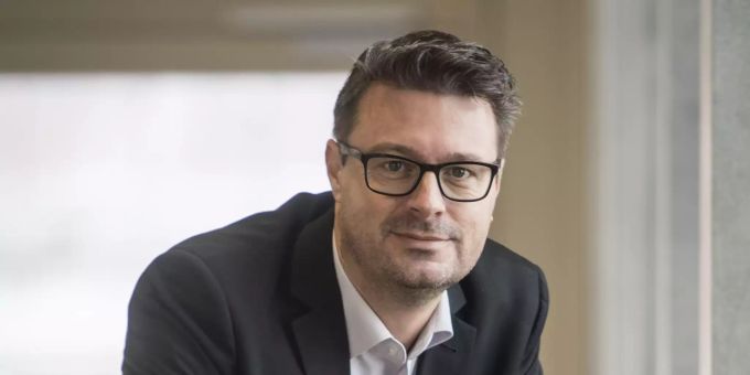 Stadtpräsident Roger Martin nimmt sich Zeit für die Bevölkerung.