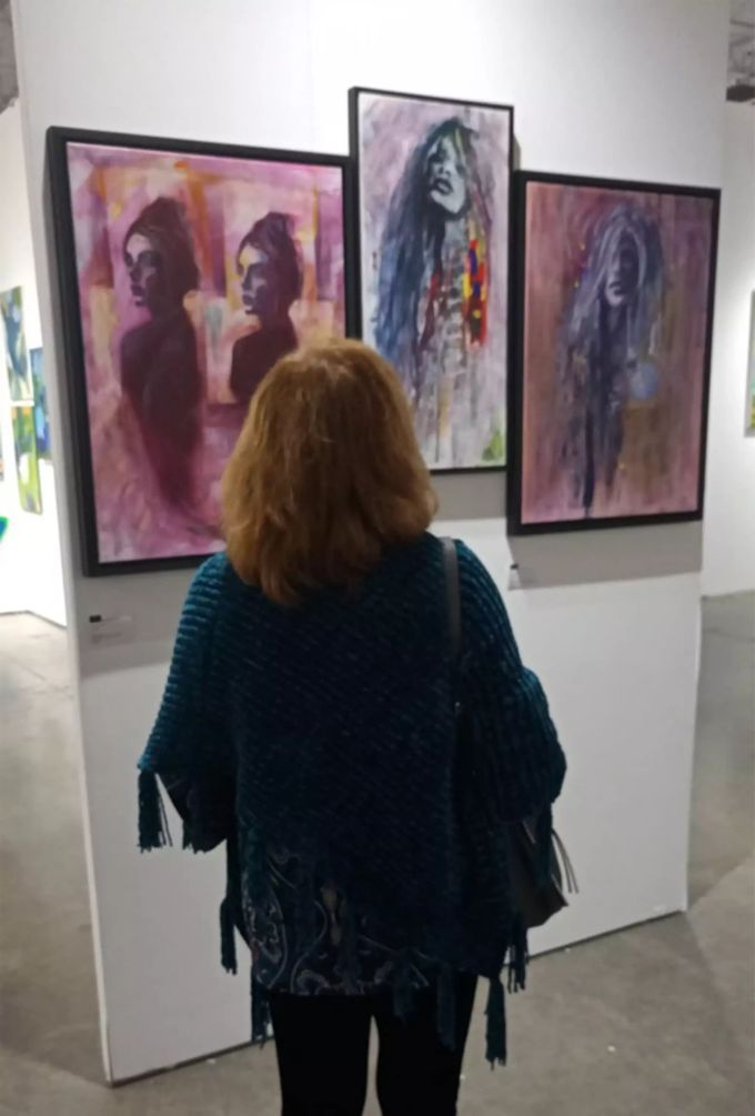 Drei seiner Werke an der #reddotmiami artfair 2019 Bild im Museum