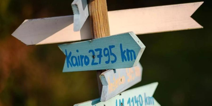 Nur jeder zwanzigste Mensch in Deutschland will einer Umfrage zufolge in den Herbstferien trotz Corona-Pandemie ins Ausland reisen. Foto: Sebastian Gollnow/dpa