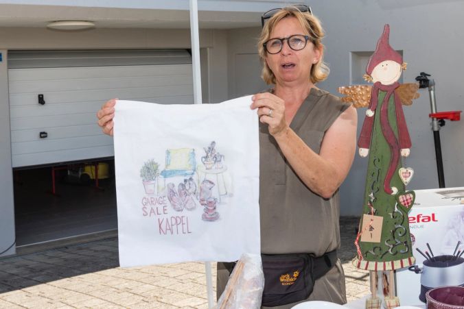 Garage Sale-Einkaufstasche; die gibt's erst ab der zweiten Auflage zu kaufen.