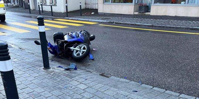 Altstätten SG: Selbstunfall mit Roller. Altstätten SG Unfall