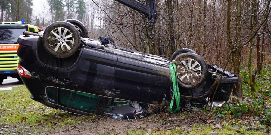 Unfall Kloten Dach