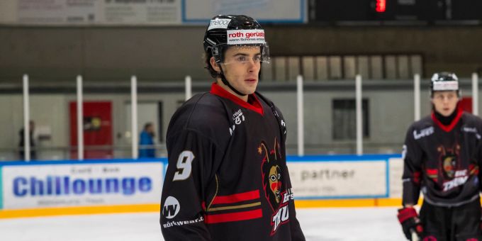 Der EHC Thun startete am Samstag auswärts in Frauenfeld in die Playoffs. EHC Thun Luca Wenger