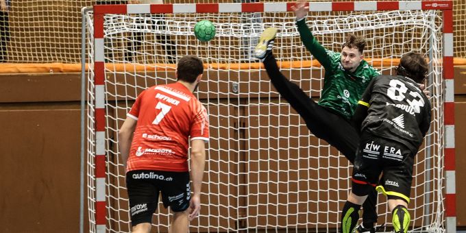 Roman Bachmann im Tor der HSG Baden-Endingen zeigt erneut eine top Leistung im Tor und wird zum Best player ausgezeichnet. HSG Baden-Endingen