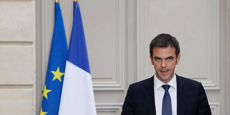 ARCHIV - Laut Gesundheitsminister Olivier Véran wird Delta vermutlich schon am Wochenende die vorherrschende Variante in Frankreich sein. Foto: Francois Guillot/AFP/dpa
