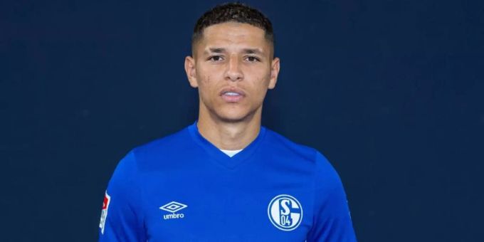 Der FC Schalke 04 hat Amine Harit an Olympique Marseille verliehen. Foto: Guido Kirchner/dpa Der FC Schalke 04 hat Amine Harit an Olympique Marseille verliehen. Foto: Guido Kirchner/dpa