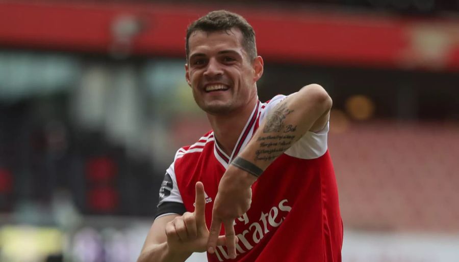 Xhaka jubelt nach einem Treffer.