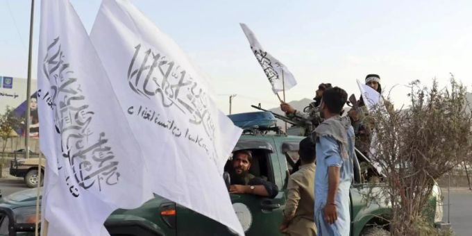 Kämpfer der Taliban in der afghanischen Hauptstadt Kabul. Foto: Khwaja Tawfiq Sediqi/AP/dpa Kämpfer der Taliban in der afghanischen Hauptstadt Kabul. Foto: Khwaja Tawfiq Sediqi/AP/dpa