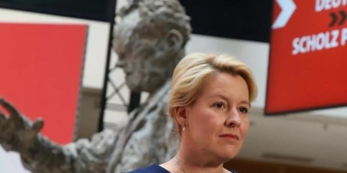Die Spitzenkandidatin der Berliner SPD Franziska Giffey sucht ein Regierungsbündnis. Foto: Wolfgang Kumm/dpa Die Spitzenkandidatin der Berliner SPD Franziska Giffey sucht ein Regierungsbündnis. Foto: Wolfgang Kumm/dpa