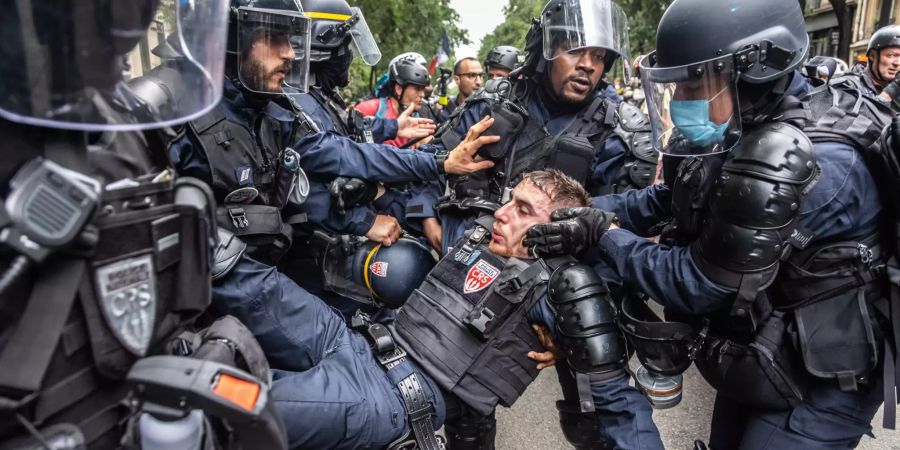 paris demonstration
