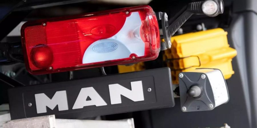 «Bei MAN werden mindestens 60 Prozent der Lkw für den Lieferverkehr und 40 Prozent der Lkw für den Fernverkehr emissionsfrei unterwegs sein», heisst es bei Traton. Foto: Sven Hoppe/dpa