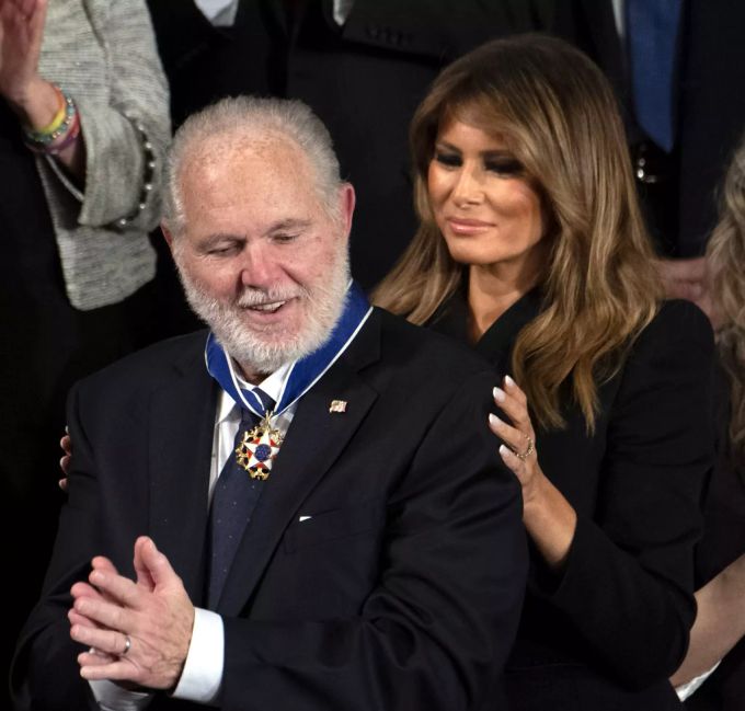 Melania Trump überreichte Rush Limbaugh seine Auszeichnung. Melania Trump