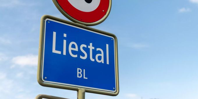 Ortsschild der Gemeinde Liestal BL. Ortsschild der Gemeinde Liestal BL.