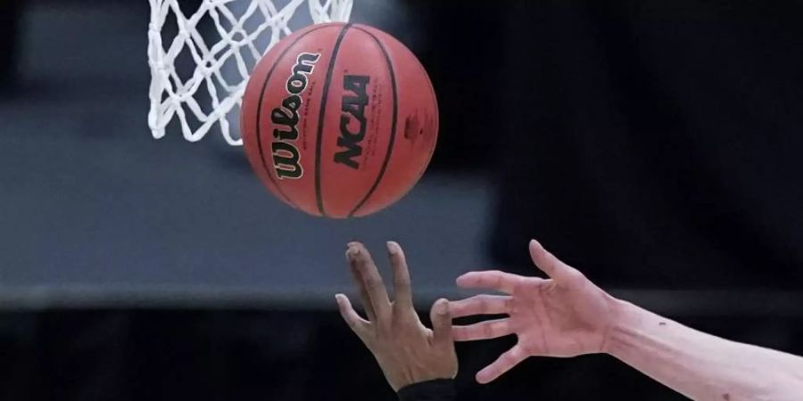 Das Finale der US-College-Meisterschaft ist komplett. Foto: Darron Cummings/AP/dpa