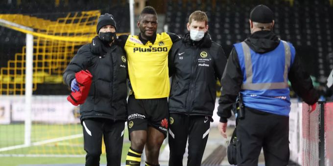 Sogar FCB reagiert - Wie schwer hat sich YB-Topscorer Nsame verletzt?