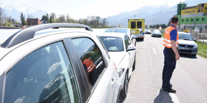 Der entstandene Sachschaden wird auf mehrere 10'000 Franken geschätzt. Kantonspolizei St. Gallen