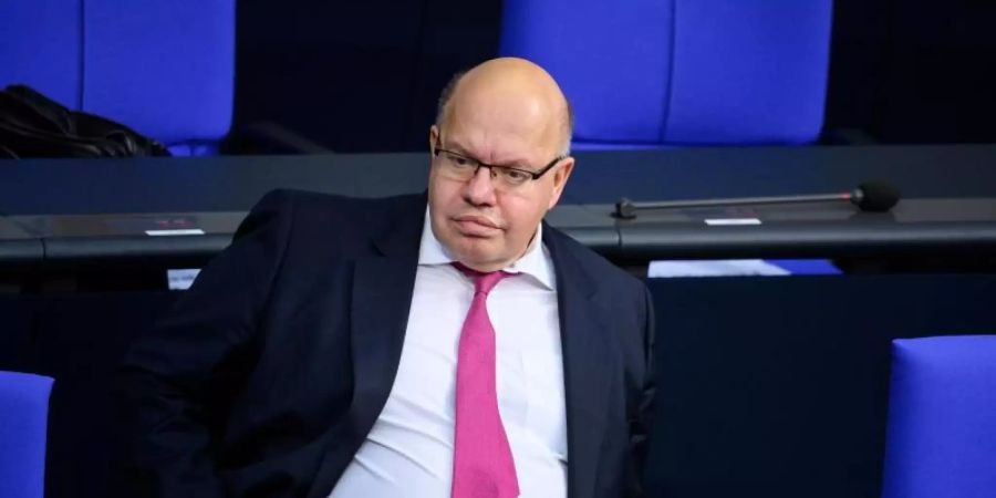 Wirtschaftsminister Altmaier während einer Sitzung im Bundestag in Berlin. Foto: Bernd von Jutrczenka/dpa