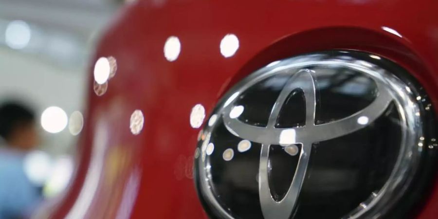 Rund um den Globus rollten 9,53 Millionen Toyota-Fahrzeuge zu den Kunden. Foto: Eugene Hoshiko/AP/dpa